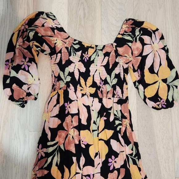 Billabong Floral Maxi Dress - Picture 6 of 6